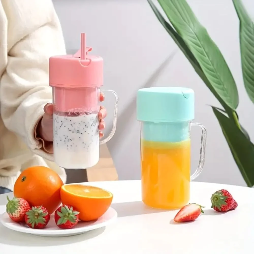 Dual-Purpose Mini Juicer and Crusher: Premium 6-Blade Design with USB Rechargeability